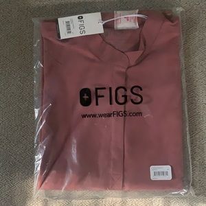 ~~SOLD ~~**Mauve** FIGS Rafaela Top.